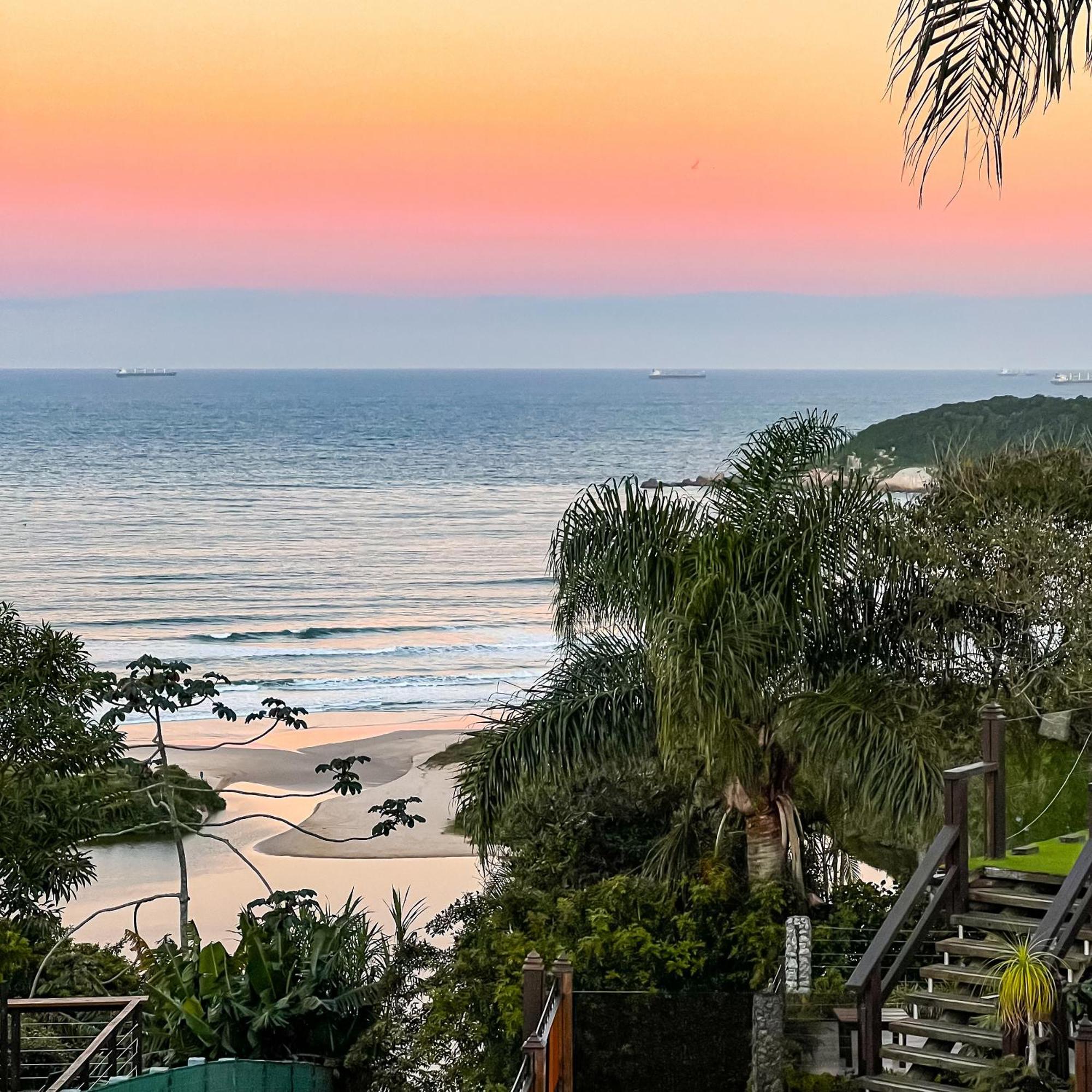 Pousada Descanso Do Rei - Vista Para O Mar & Melhor Localizacao Da Прайя-ду-Роза Экстерьер фото